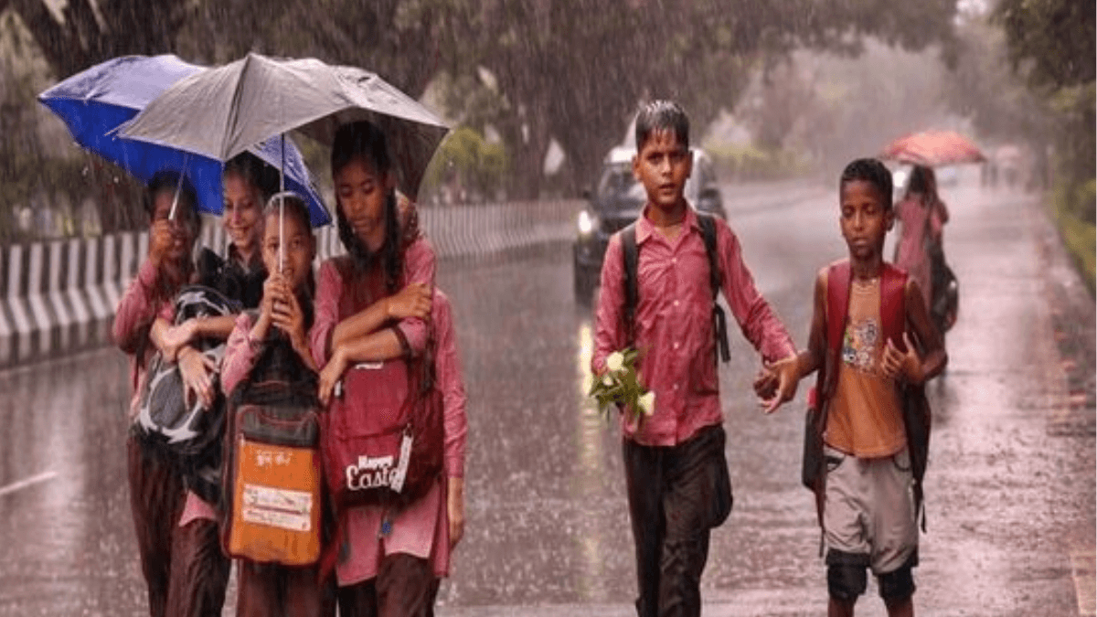 Today School Leave for Rain In Valparai Taluk